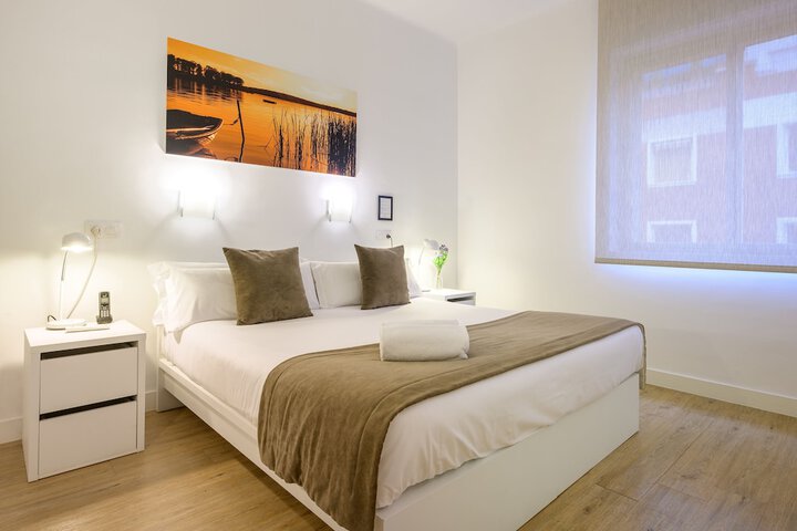 Room 52 of 122