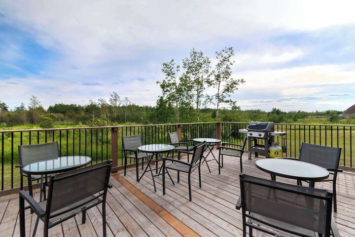 BBQ/picnic area