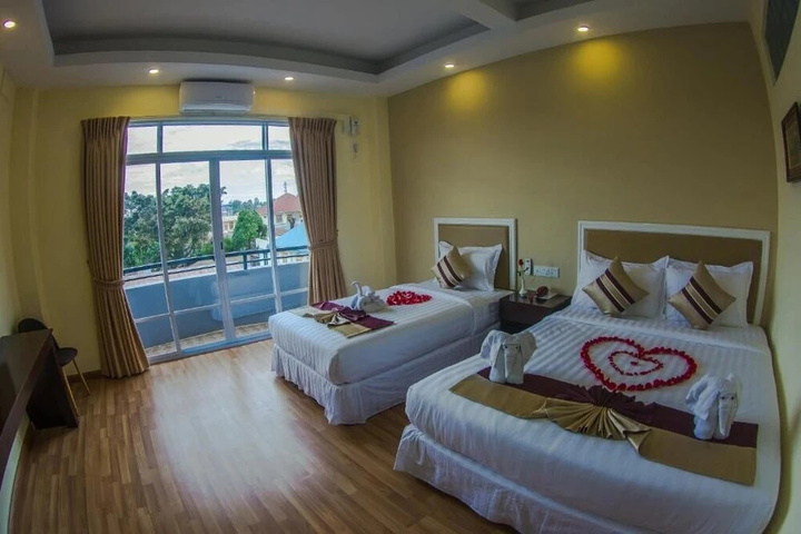Room 3 of 14