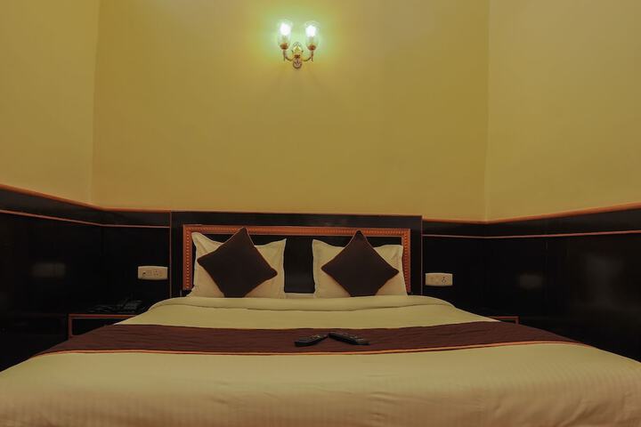 Room 28 of 70