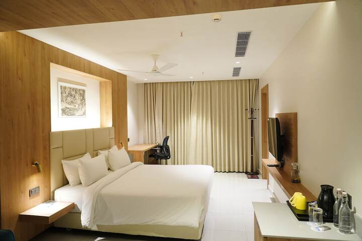 Room 4 of 22