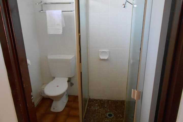 Room 22 of 28