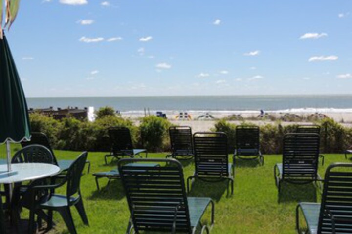 Terrace/Patio 6 of 48