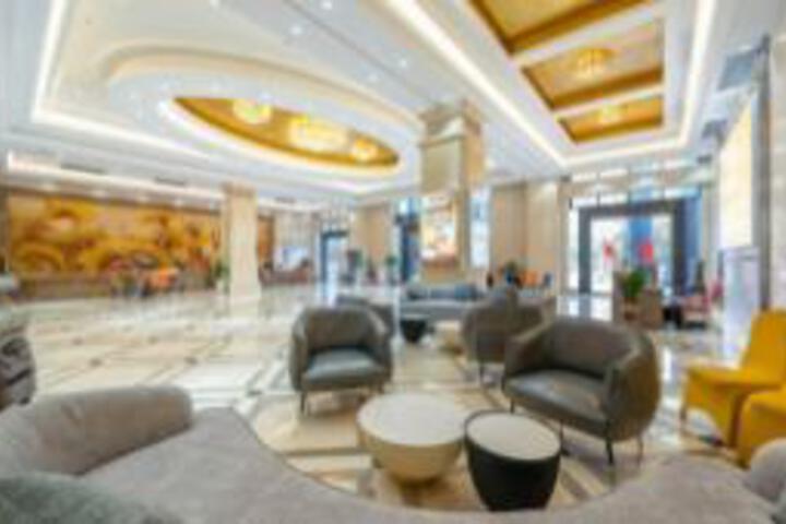 Guest Yulong International Hotel (Guest North Station)