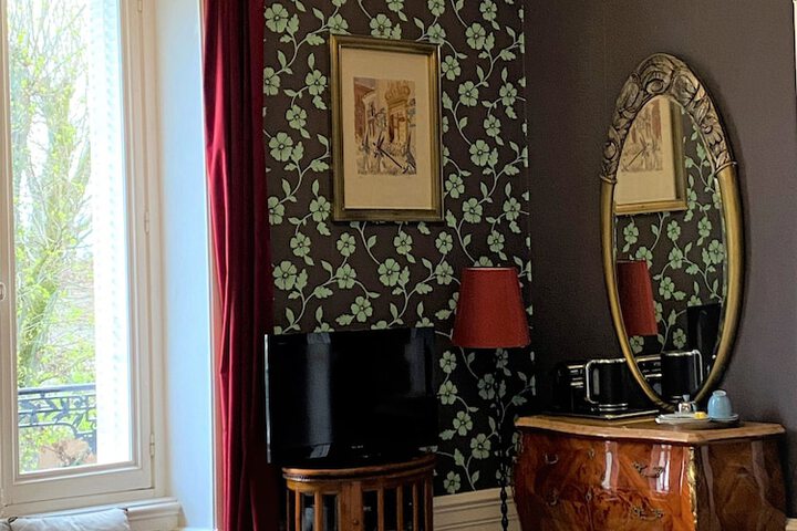 Room 58 of 193