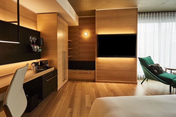 Room 20 of 44