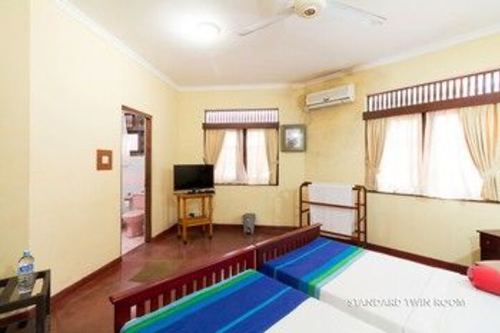 Room 32 of 81