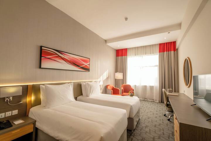 Room 22 of 46