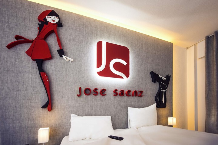 Hotel 71 of 73