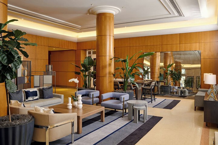 Guest Lobby