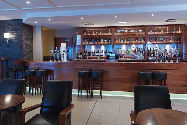 Lounge 80 of 95