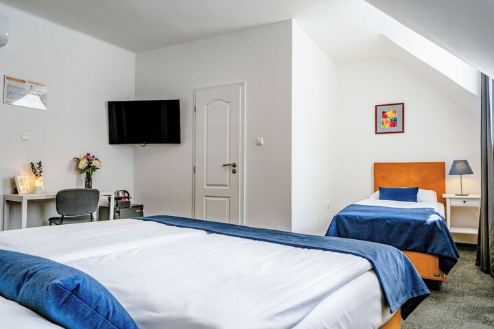 Room 20 of 30
