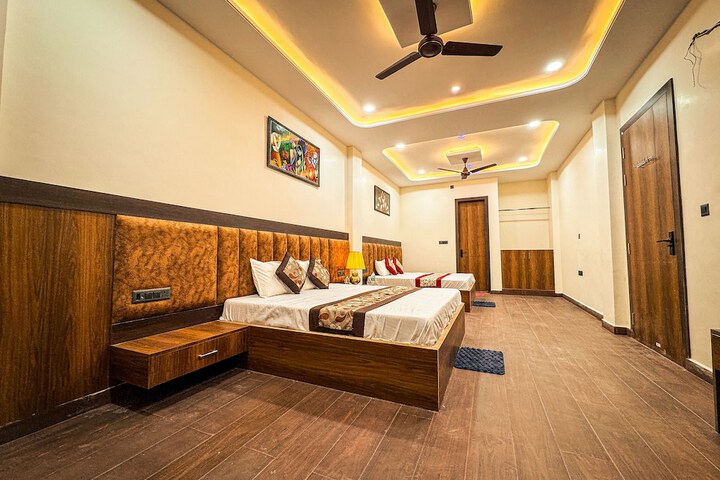 Room 14 of 43