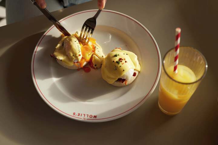 Breakfast/Coffee Service 47 of 63