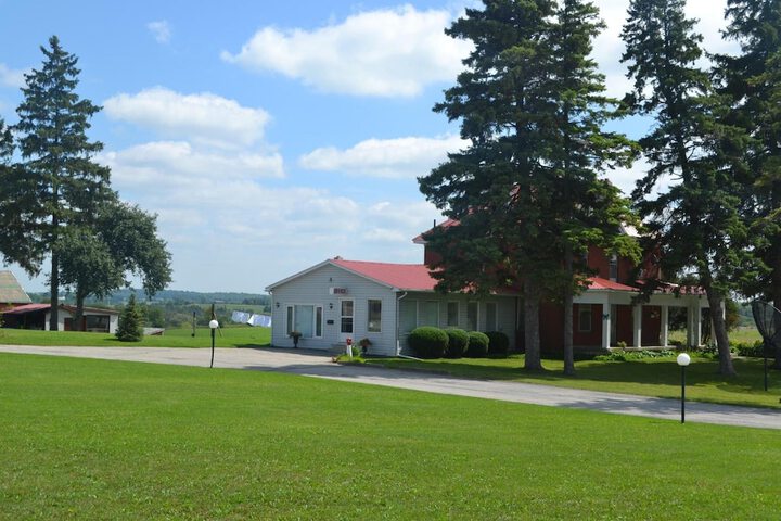 Property Grounds 19 of 25