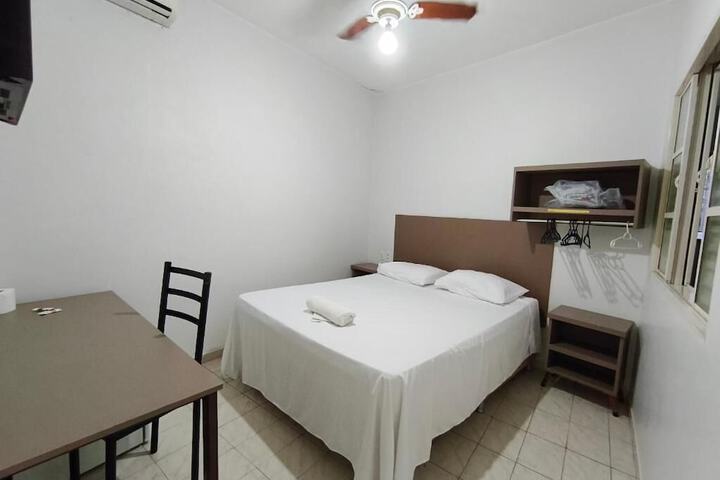 Room 21 of 50