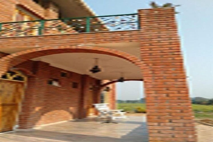 Hotel 7 of 8