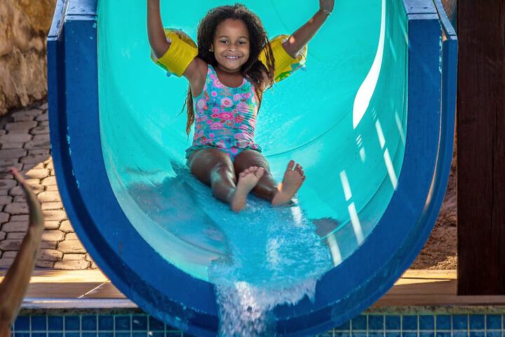 Pool 17 of 42