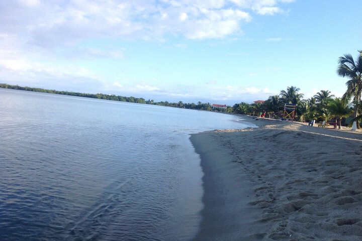 Beach 28 of 33