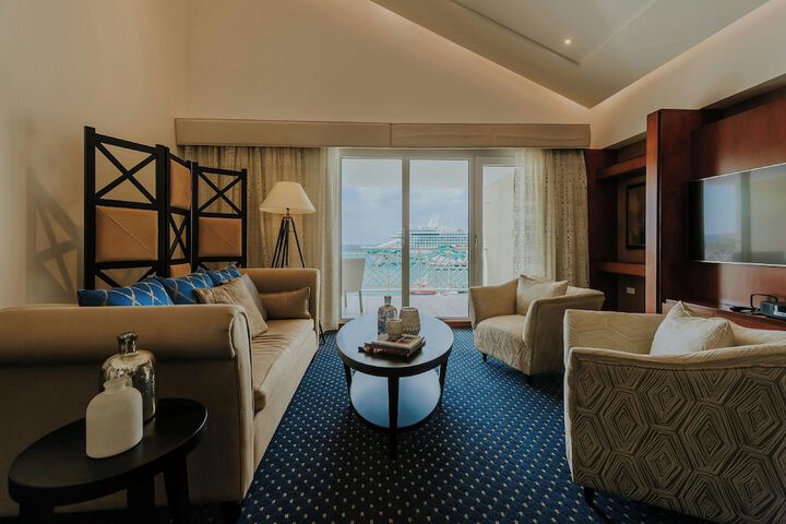 Room 54 of 165