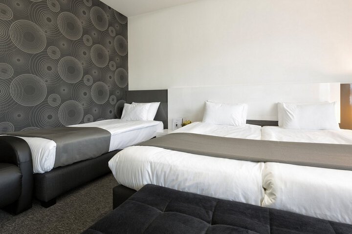 Room 71 of 267