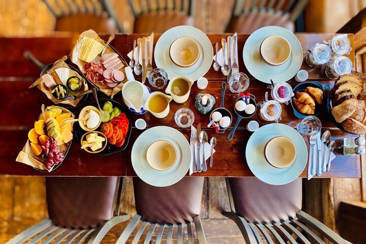Breakfast/Coffee Service 42 of 62