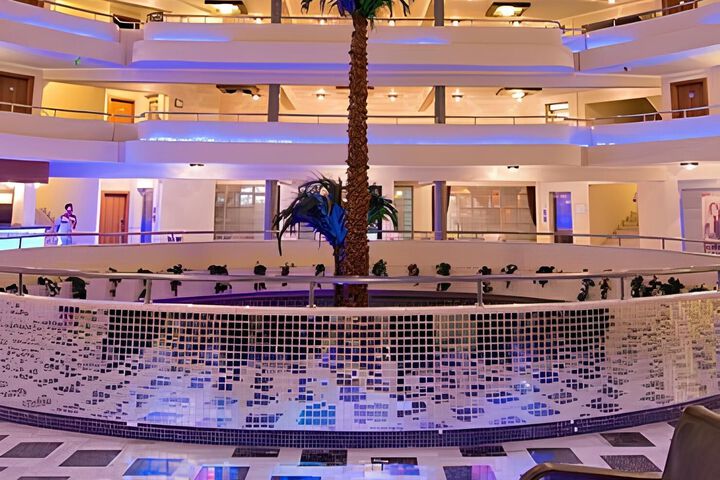 Hotel Interior 17 of 28