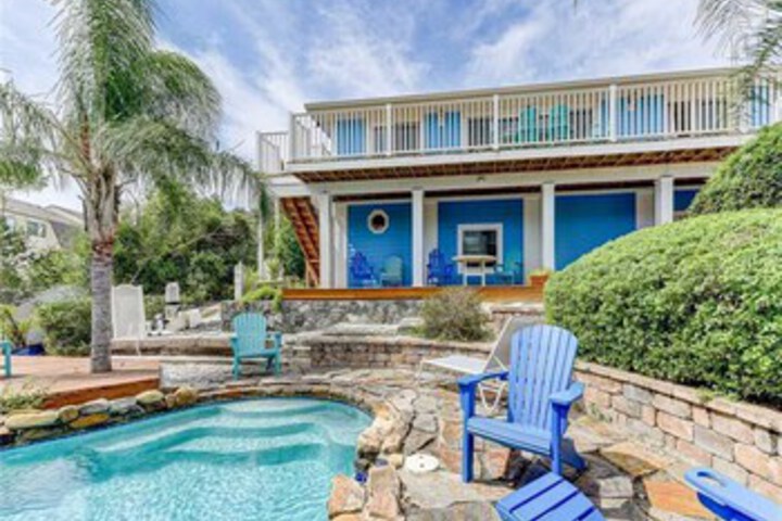 Photo of Summer Wind 4 Bedrooms, Private Pool, Next to Beach, Sleeps 8