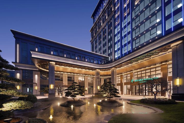 Hotel 56 of 59