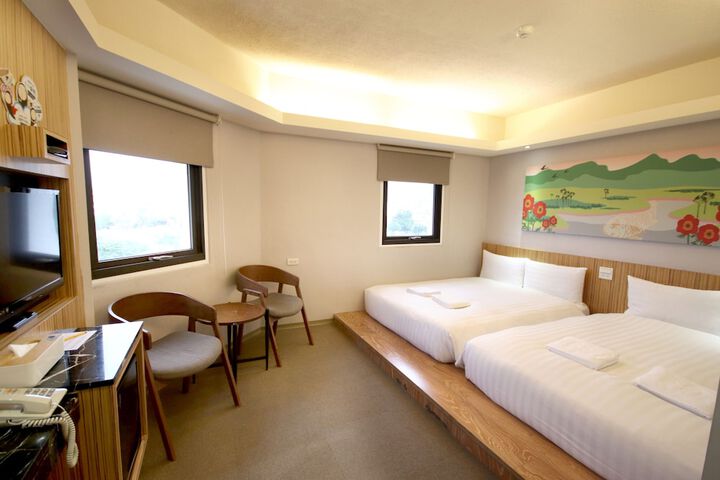 Room 35 of 87