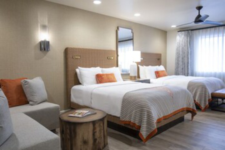 Room 52 of 82