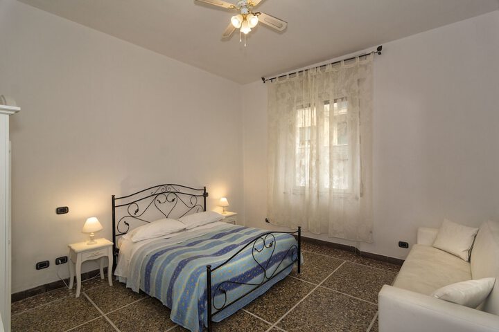 Room 20 of 64