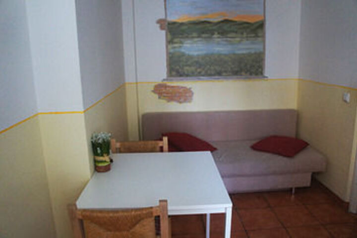 Room 56 of 61