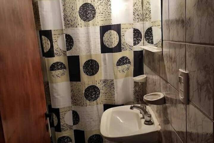 Room 10 of 11