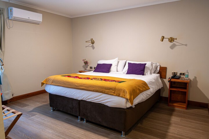 Room 6 of 32