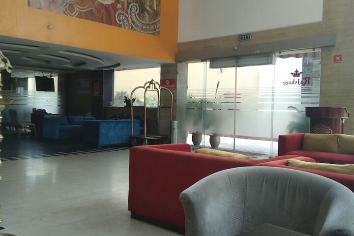 Reception hall
