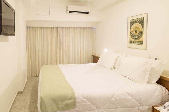 Room 27 of 109