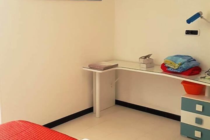 Room 17 of 23