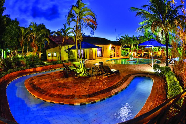 Pools & Facilities