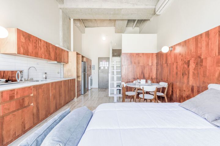 Room 20 of 238