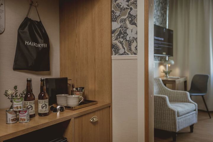 Room 61 of 132