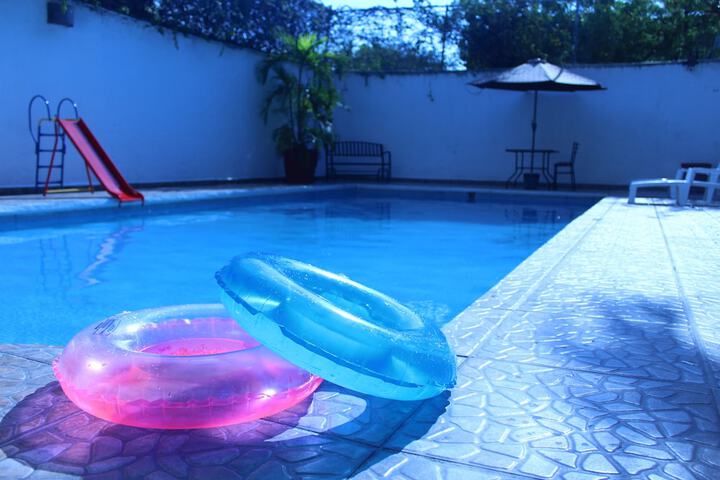 Pool 26 of 33
