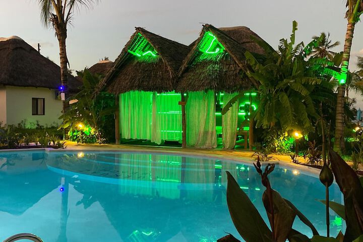 Hotel 68 of 76