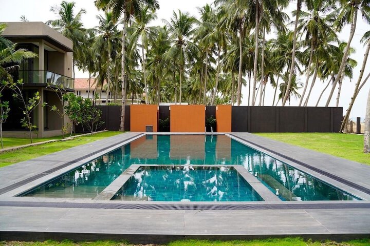 Pool 65 of 80