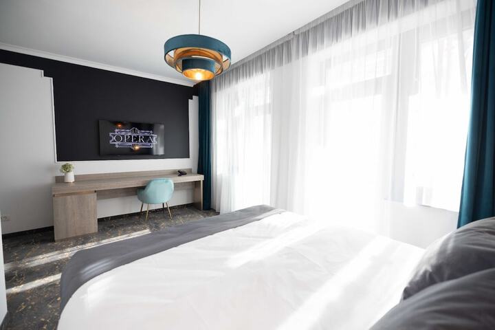 Room 29 of 42