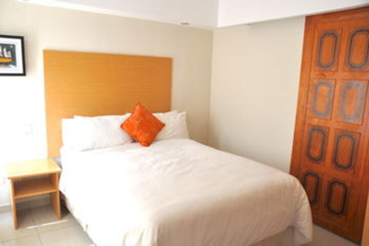 Room 14 of 31