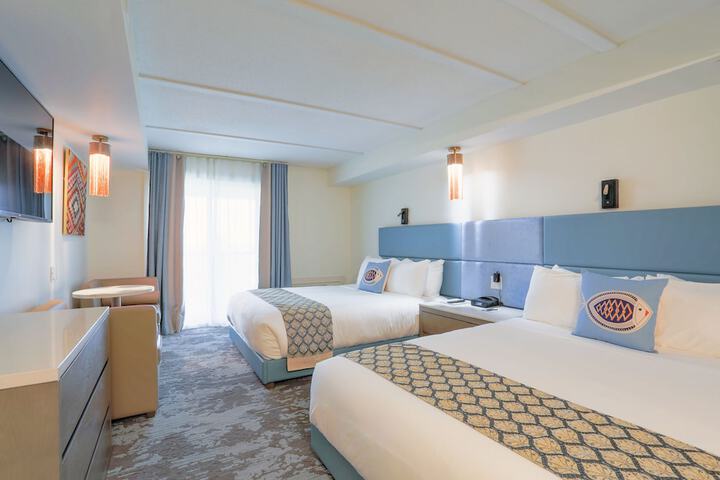 Room 10 of 73