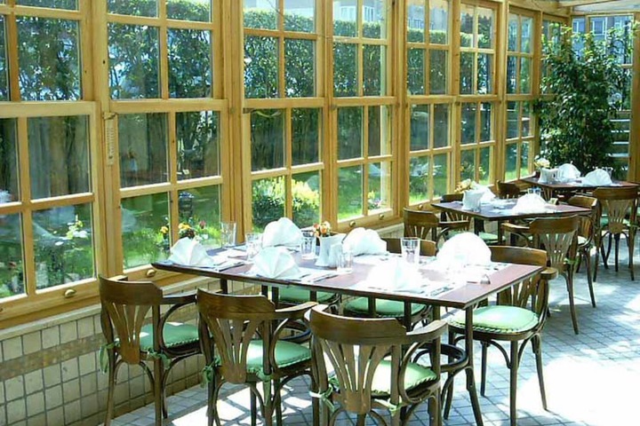 Restaurants