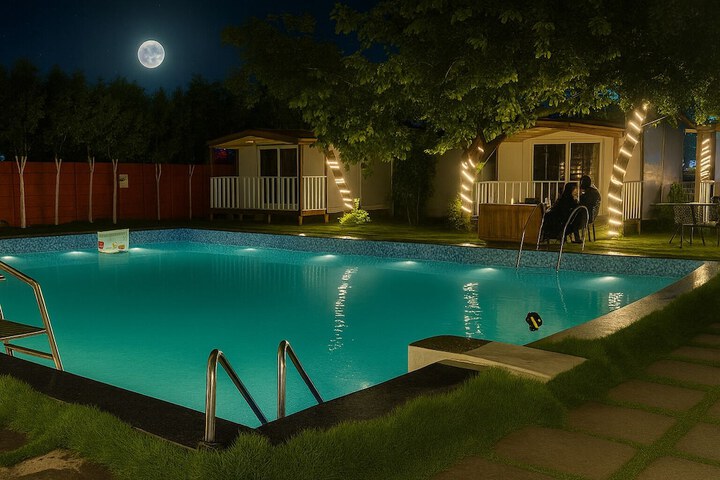 Pool 10 of 19