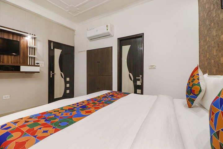 Room 22 of 29
